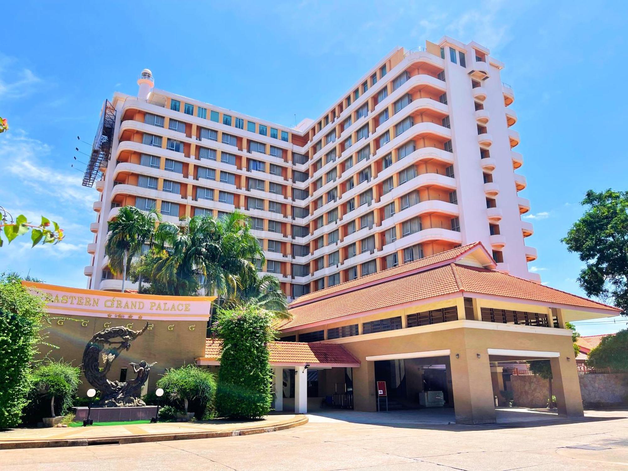 Eastern Grand Palace Pattaya Buitenkant foto