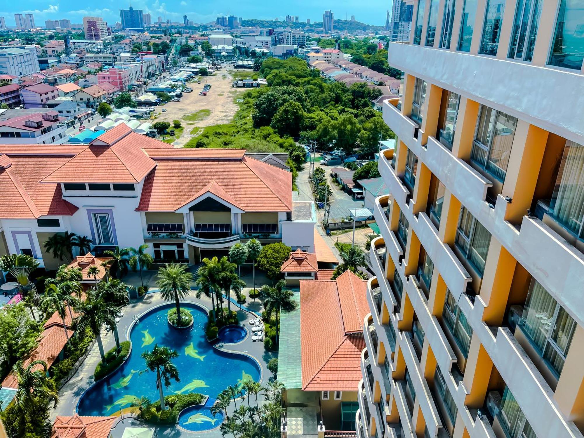 Eastern Grand Palace Pattaya Buitenkant foto